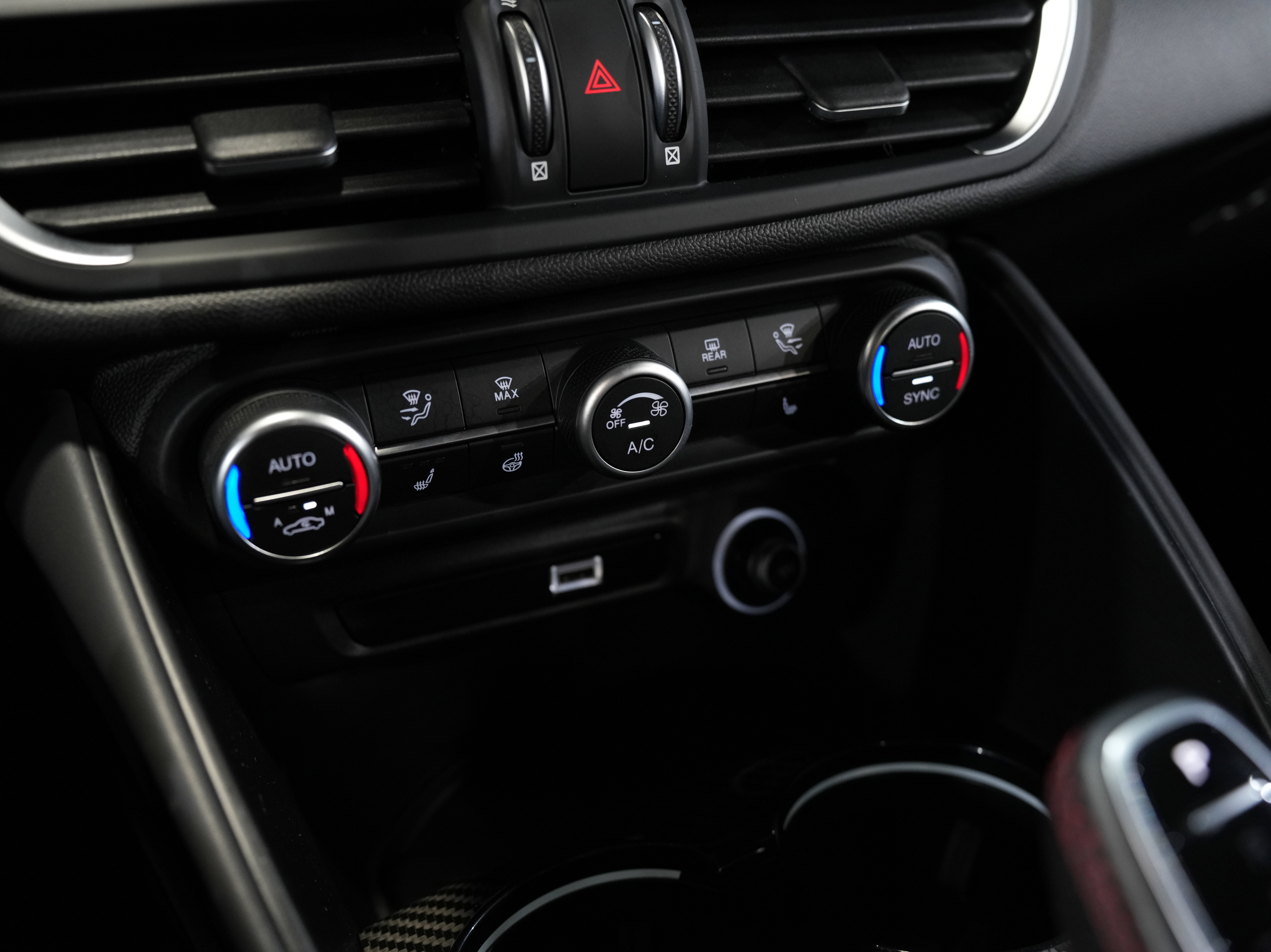 Used 2020 Alfa Romeo Giulia Quadrifoglio w/ Nero Edizione image 50