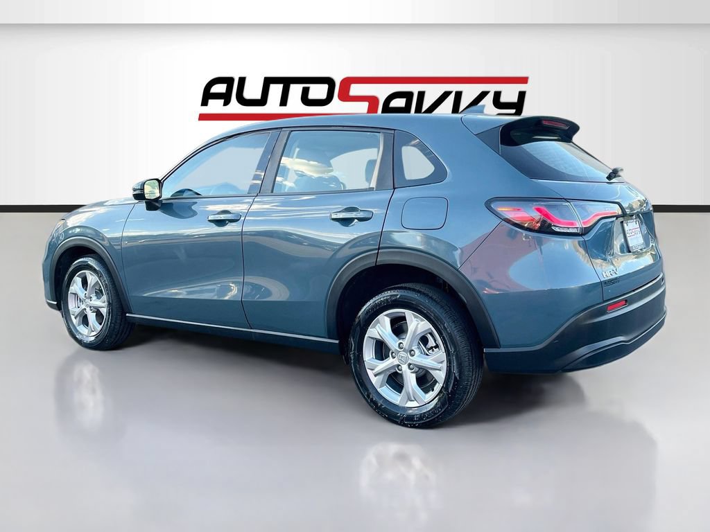 Used 2025 Honda HR-V LX image 5