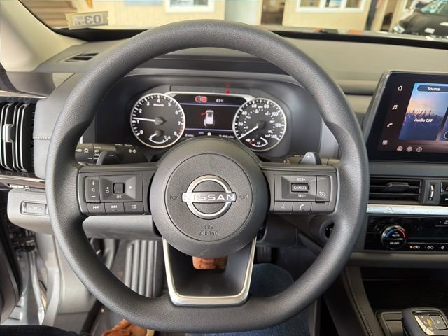 New 2026 Nissan Pathfinder S image 26