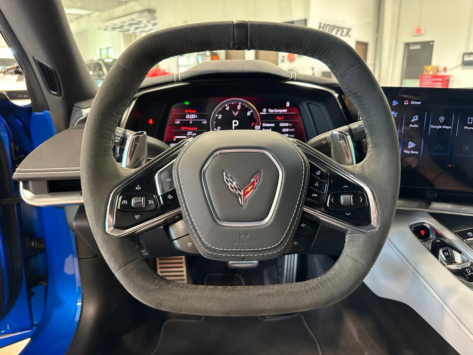 Used 2025 Chevrolet Corvette Stingray Preferred Cpe w/ Z51 Performance Package RWD image 17