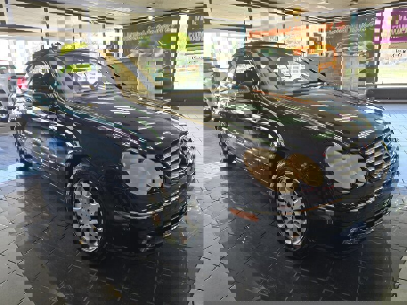 Used 2004 Mercedes-Benz CLK 320 Cabriolet image 3