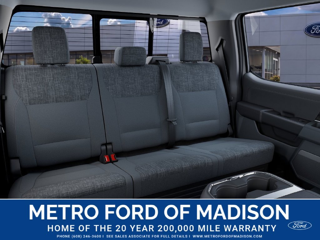 New 2027 Ford F250 XLT w/ XLT Premium Package AWD/4WD image 11