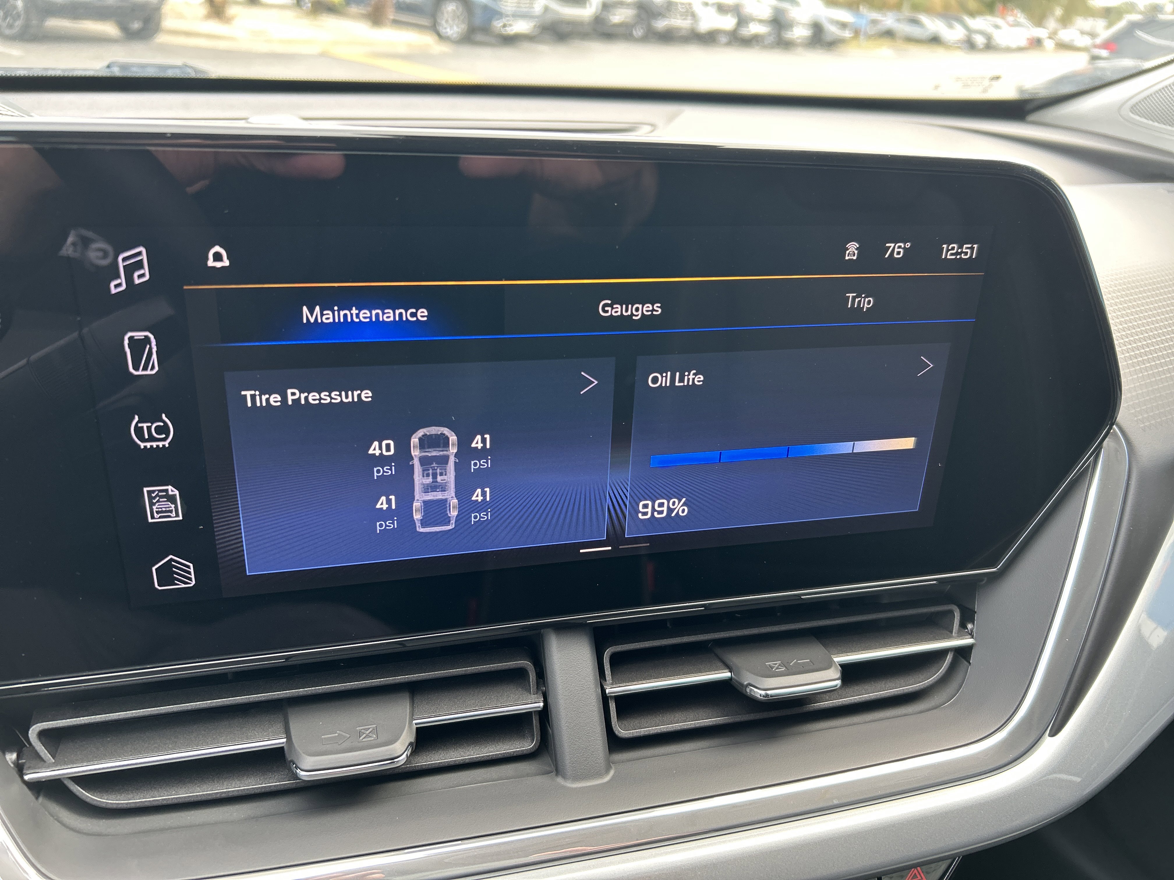 New 2025 Chevrolet Trax LT w/ Driver Confidence Package image 33