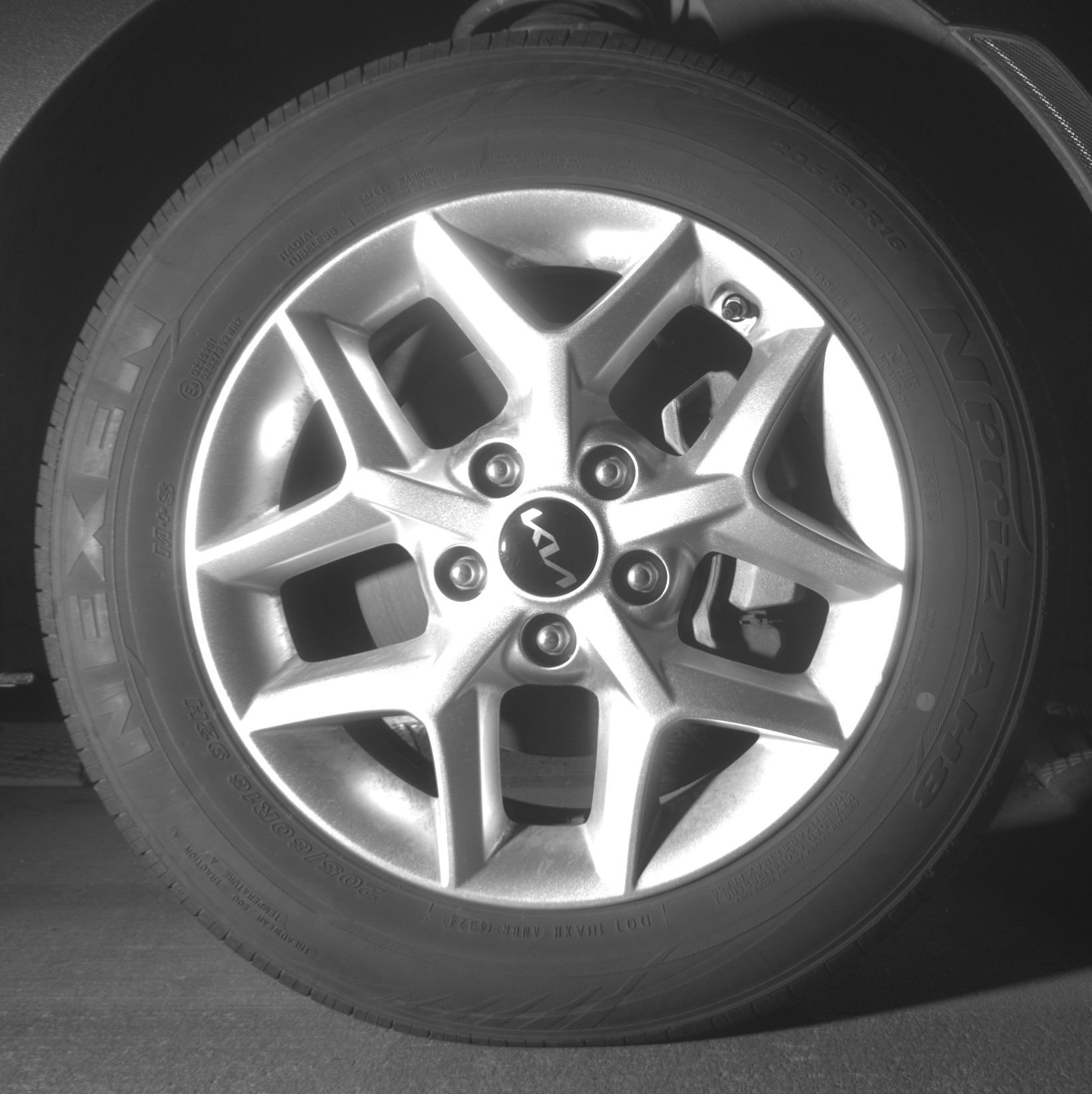 Used 2025 Kia Soul LX w/ LX Technology Package FWD image 13