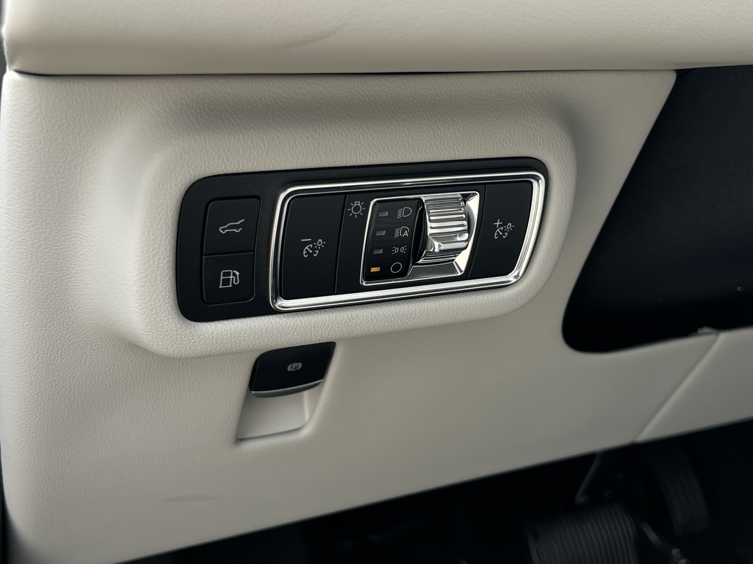 New 2026 Lincoln Nautilus Reserve AWD/4WD image 23