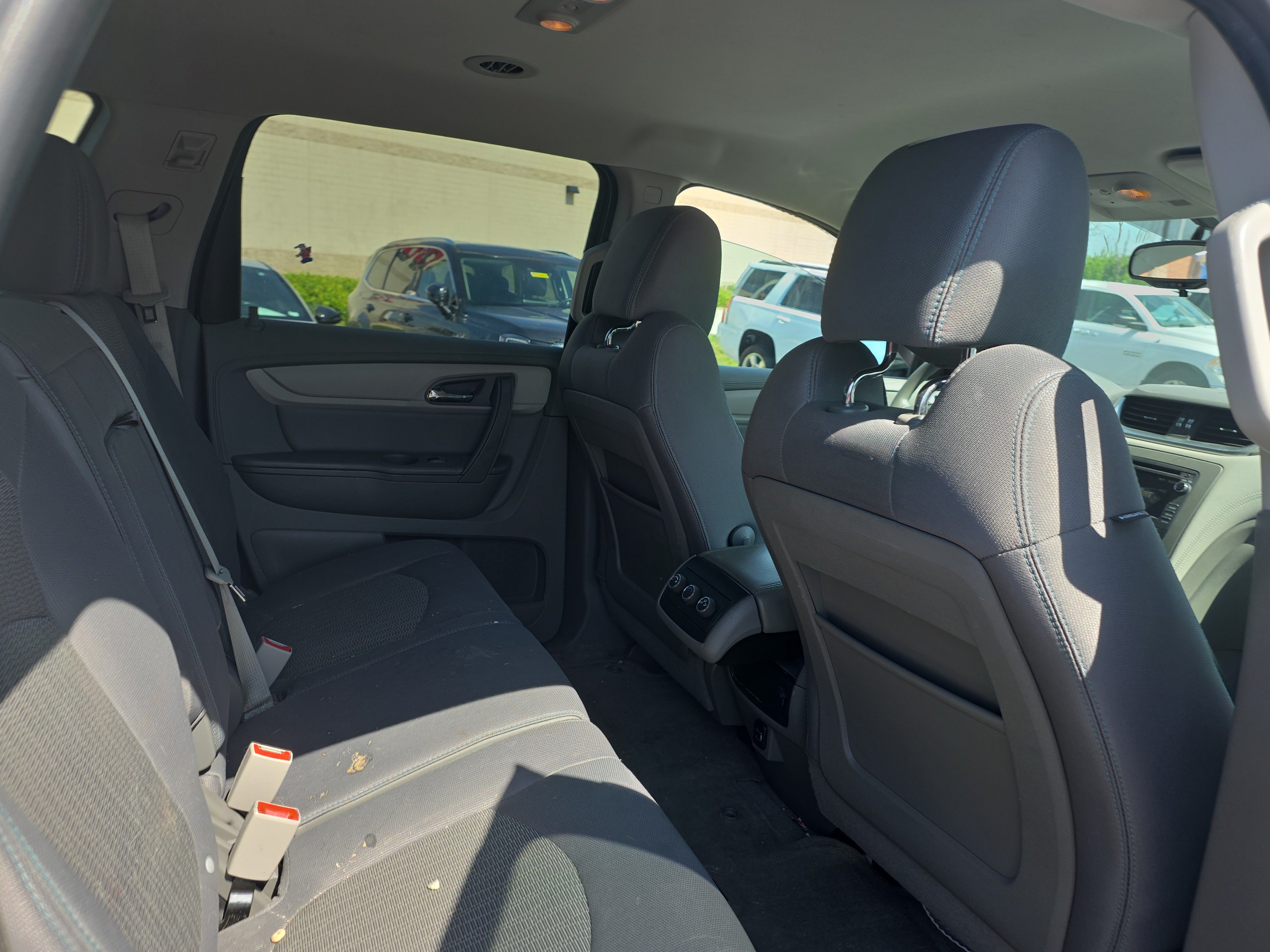 Used 2017 Chevrolet Traverse LS FWD image 10