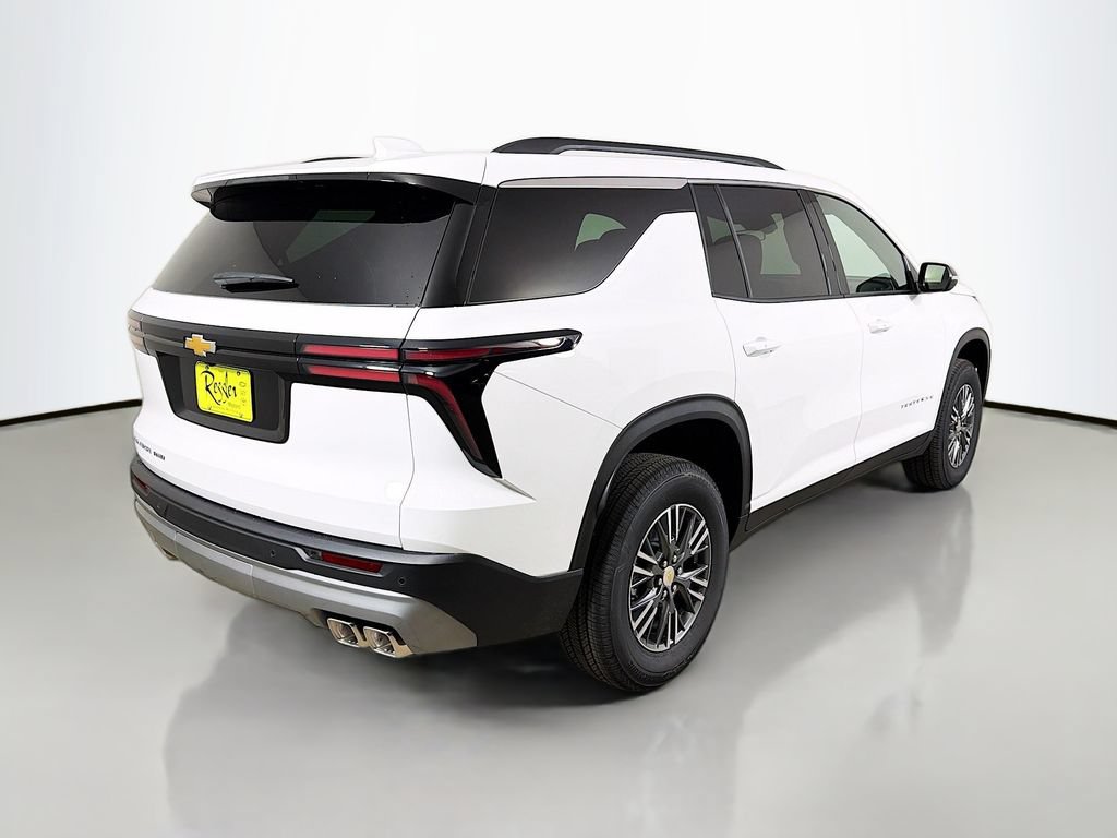 New 2026 Chevrolet Traverse LT w/ LPO, Floor Liner Package AWD/4WD image 5