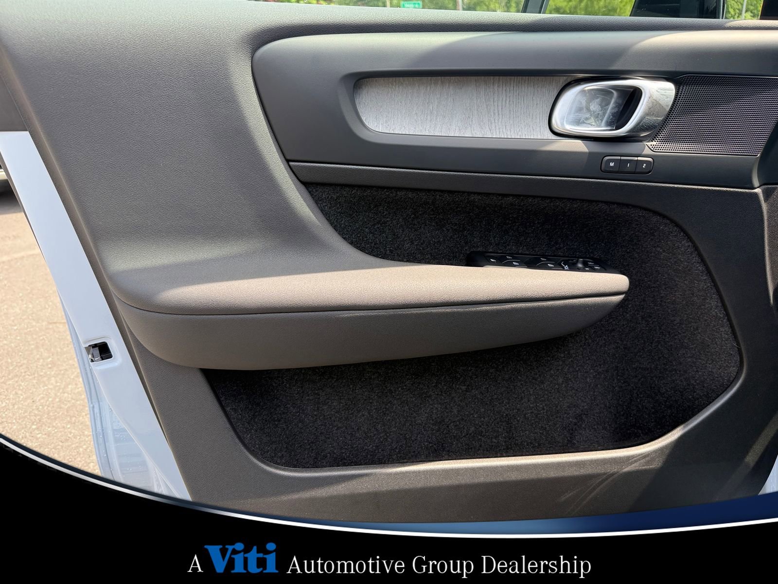 Used 2026 Volvo XC40 B5 Plus w/ Protection Package Premier image 11