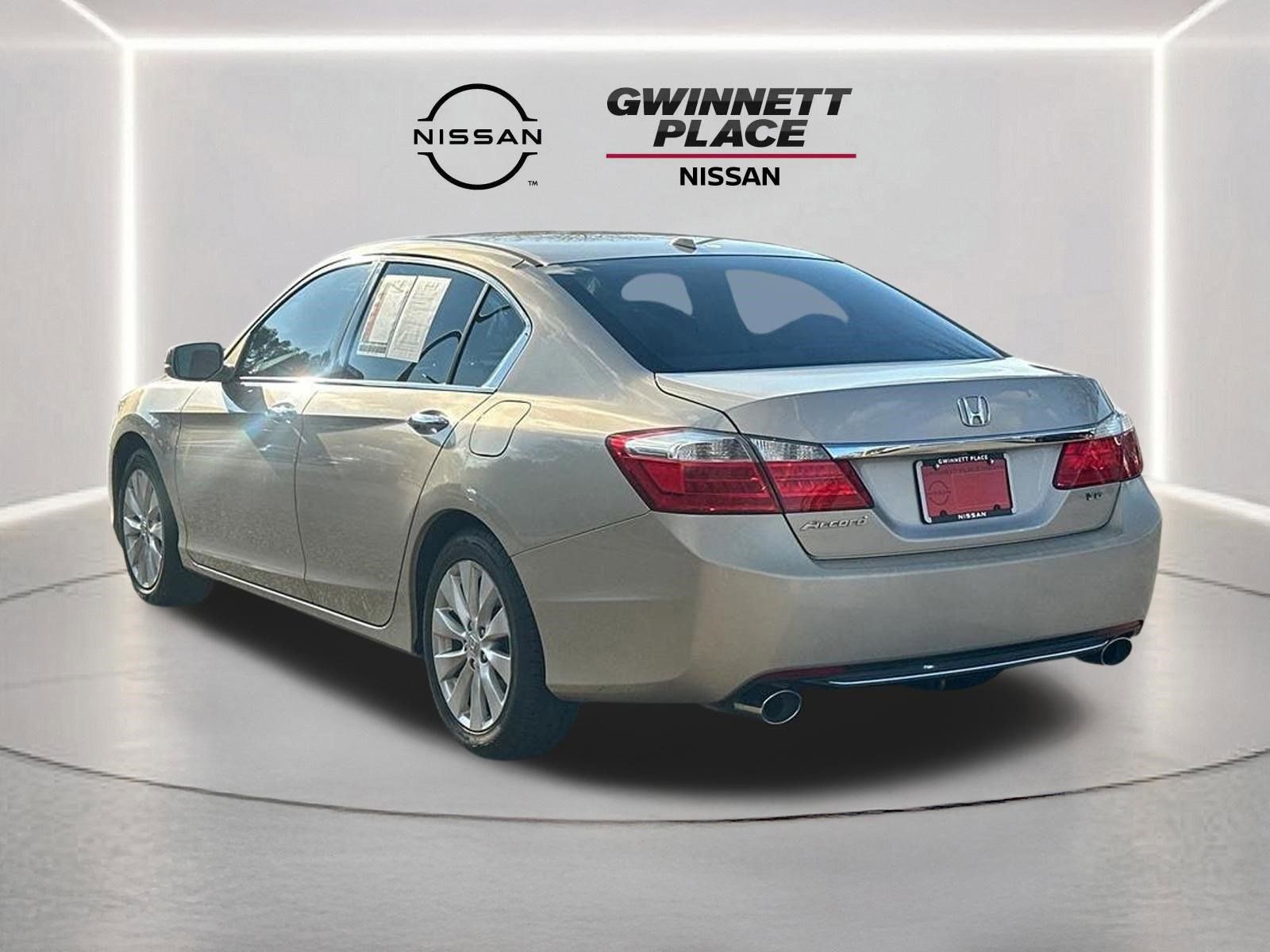 Used 2015 Honda Accord EX-L image 7
