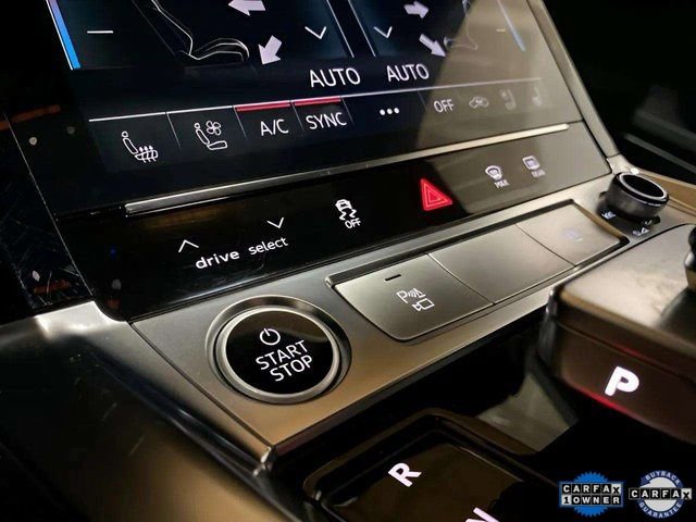 Used 2024 Audi Q8 e-tron Premium Plus image 61