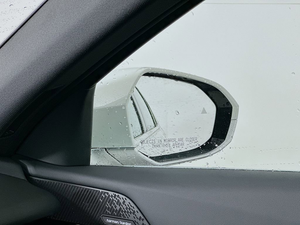 New 2026 BMW 530i xDrive image 23