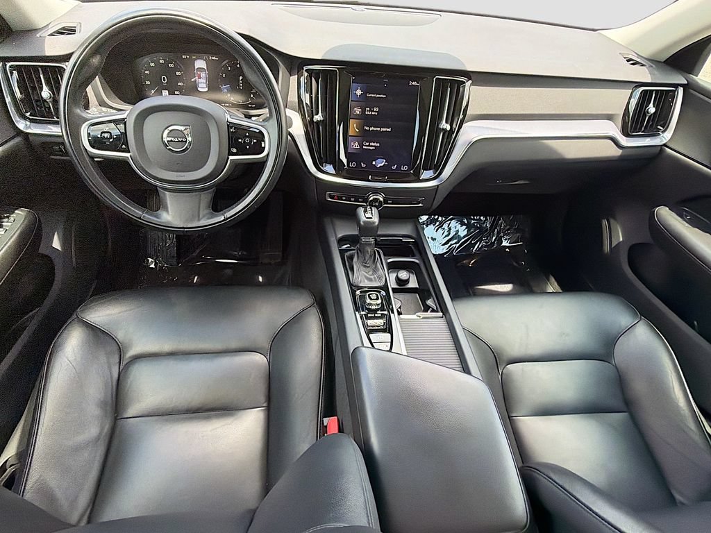 Used 2020 Volvo S60 T6 Momentum w/ Protection Package Premier AWD/4WD image 16