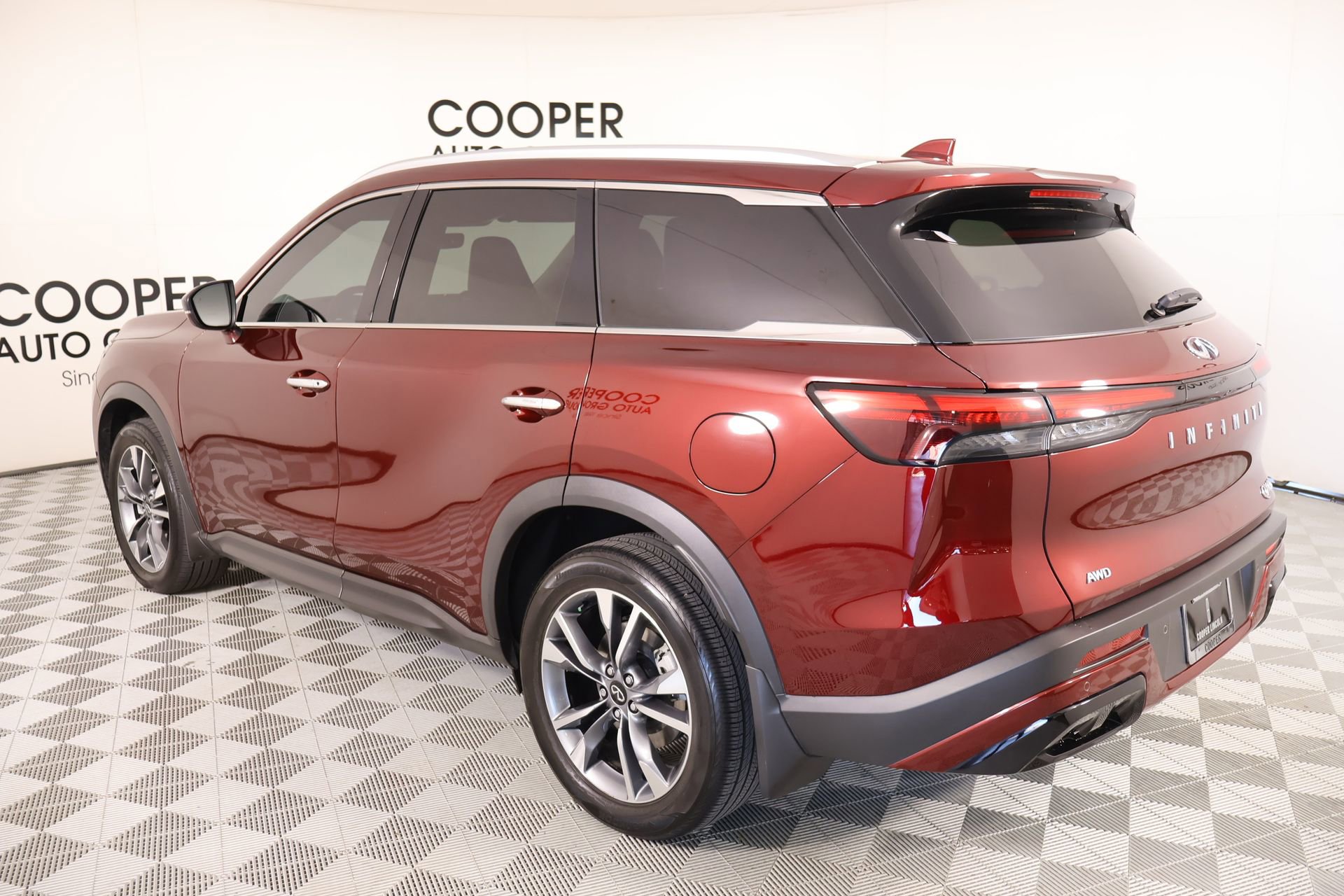 Used 2024 INFINITI QX60 Luxe image 24