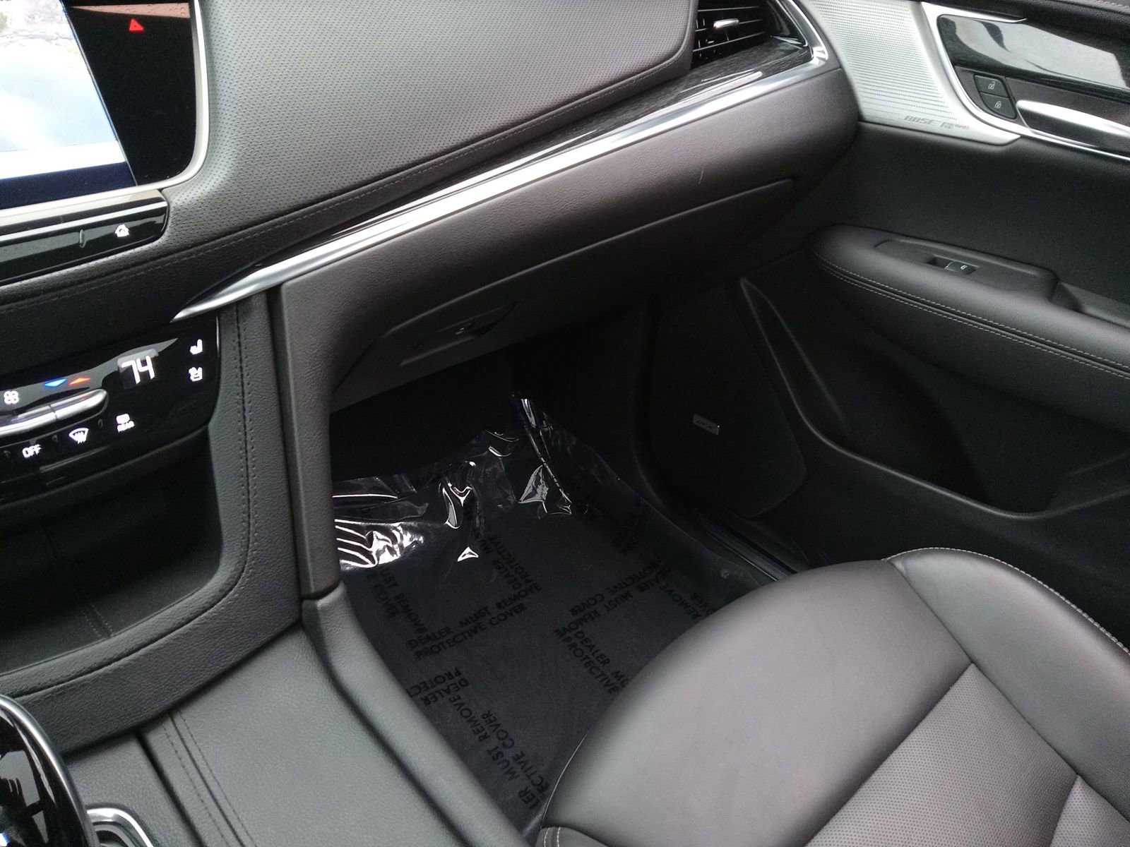 Used 2022 Cadillac XT5 Premium Luxury w/ LPO, ONYX Package image 20