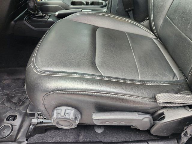 Used 2023 Jeep Wrangler Unlimited Sahara w/ Cold Weather Group image 26