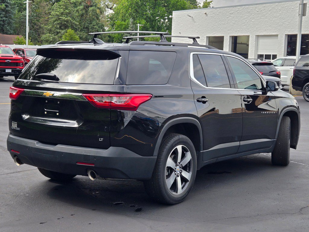 Certified 2019 Chevrolet Traverse LT w/ LT Premium Package FWD image 12