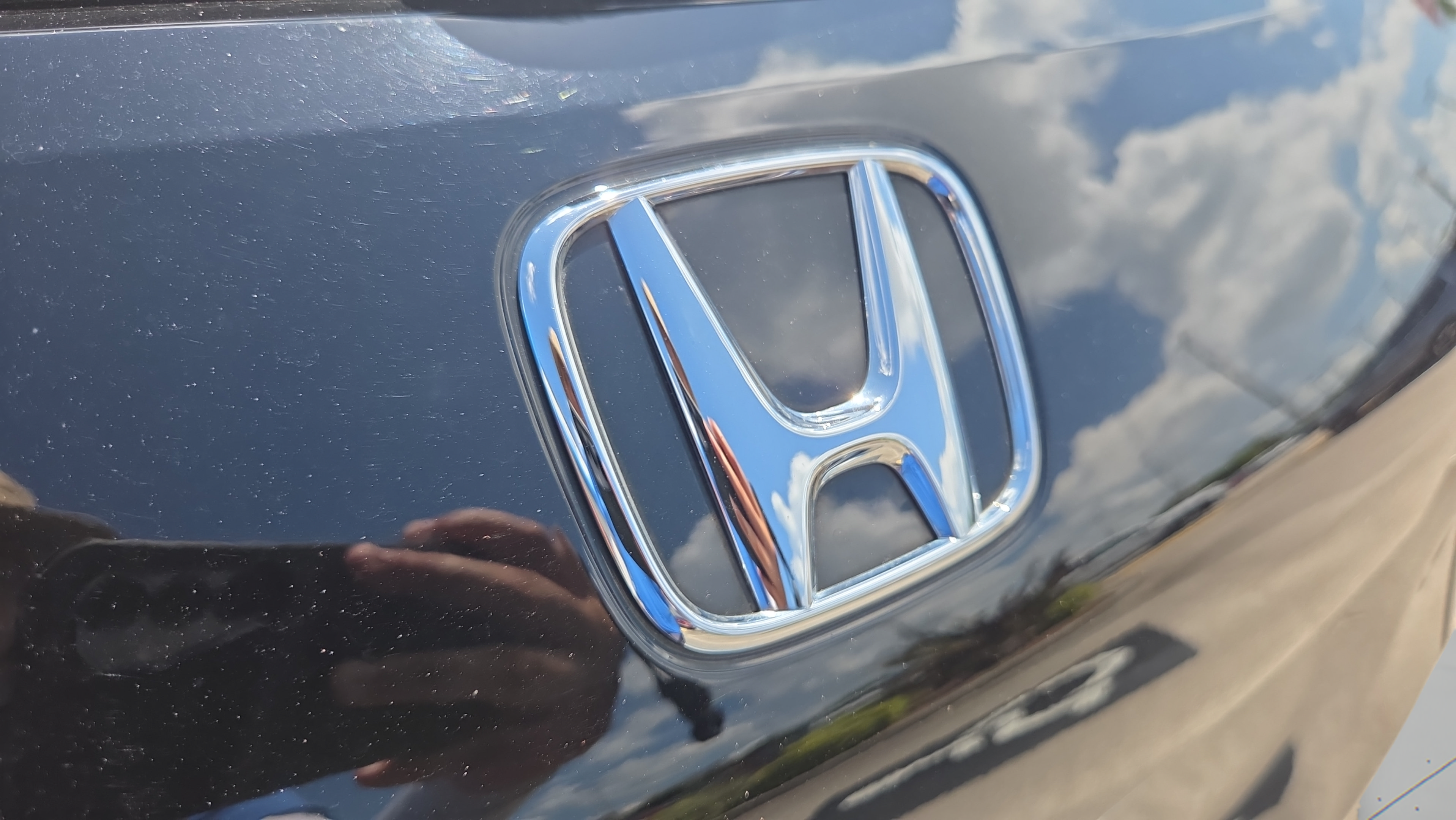 Certified 2025 Honda HR-V EX-L image 35