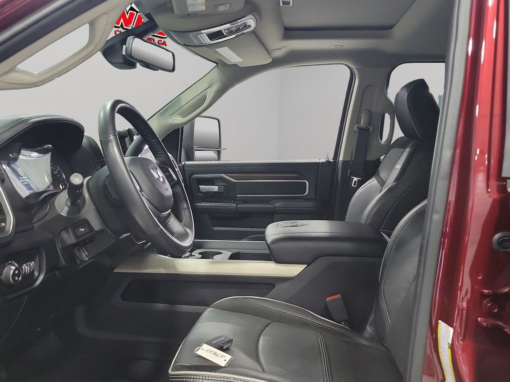 Used 2024 RAM 2500 Laramie w/ Chrome Bumper Package image 4