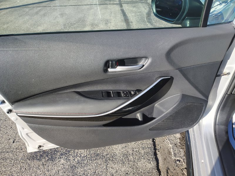 Used 2024 Toyota Corolla XSE FWD image 18