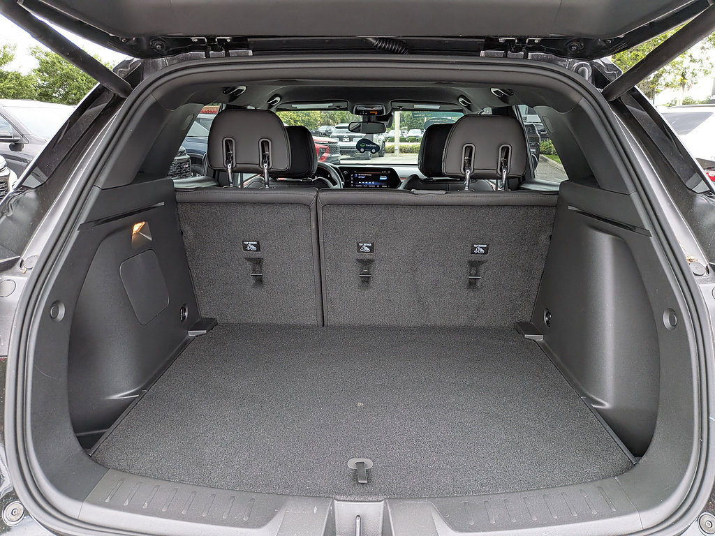 Certified 2026 Chevrolet TrailBlazer RS w/ Convenience Package FWD image 12