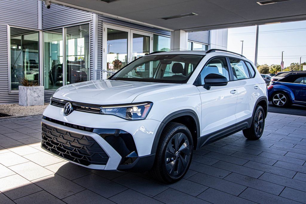 New 2026 Volkswagen Taos S FWD image 10