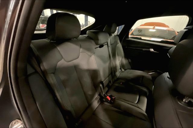 Used 2023 Audi SQ5 Premium w/ Convenience Package image 26
