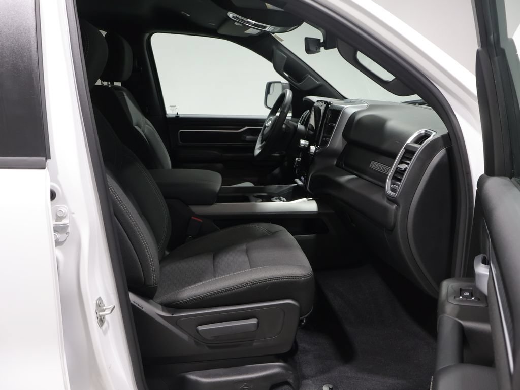 Used 2025 RAM 1500 Big Horn AWD/4WD image 23