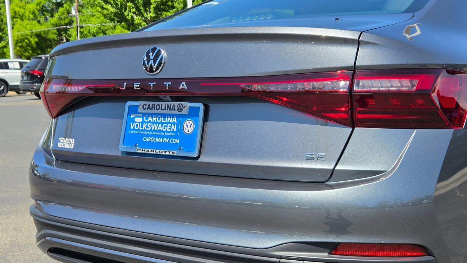 Used 2026 Volkswagen Jetta SE FWD image 6