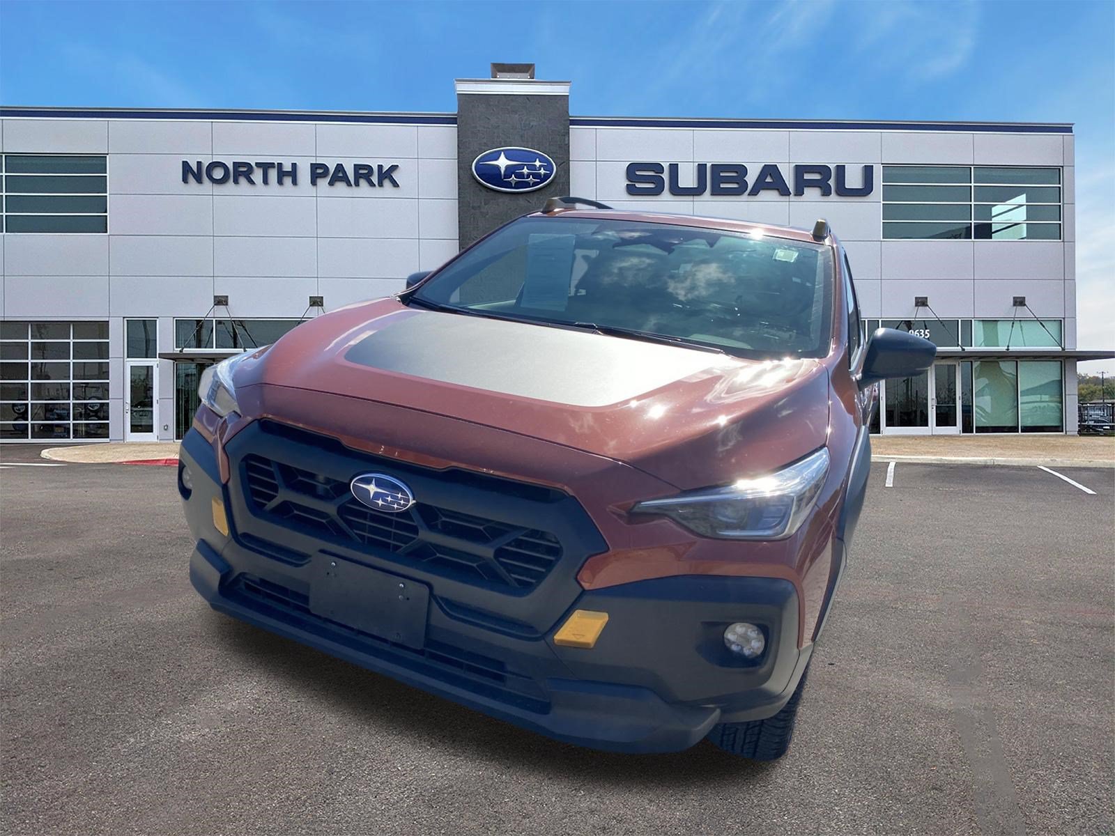 Used 2024 Subaru Crosstrek 2.5i Wilderness AWD/4WD image 2