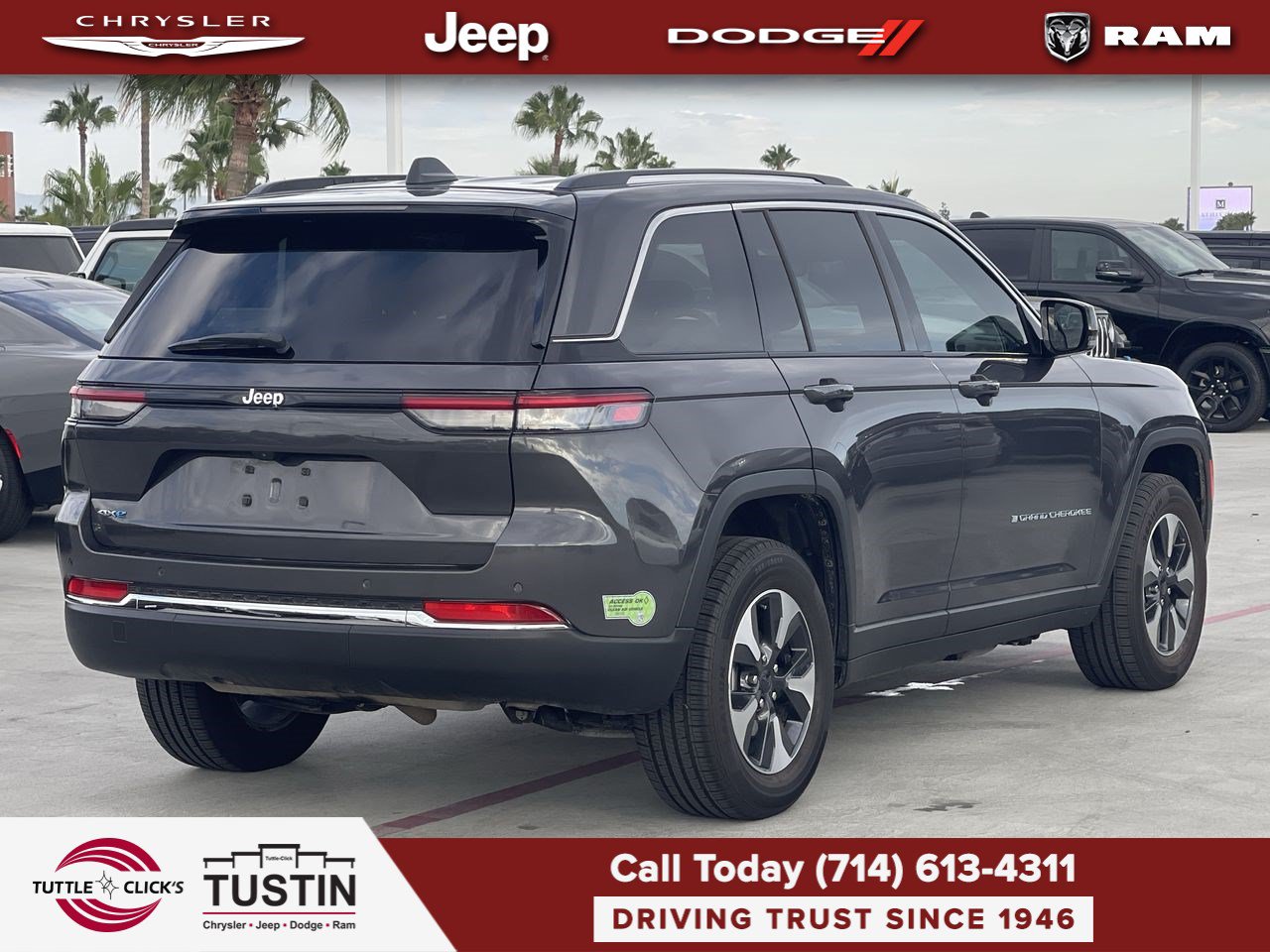 Used 2023 Jeep Grand Cherokee 4WD 4xe image 6