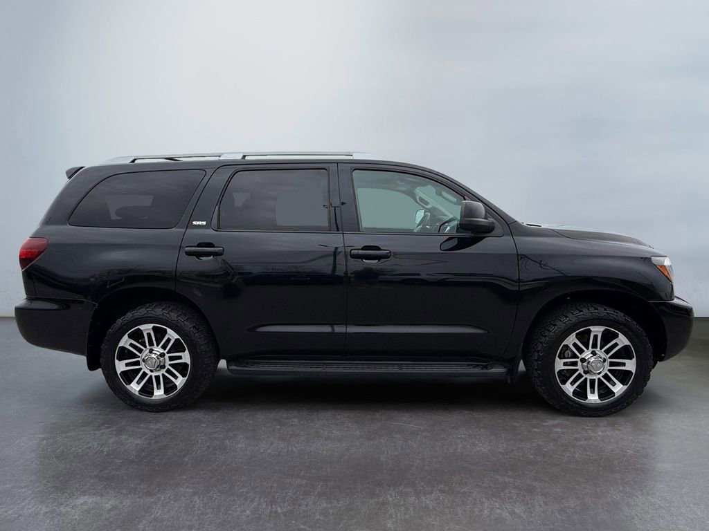 Used 2021 Toyota Sequoia SR5 w/ Premium Package AWD/4WD image 2