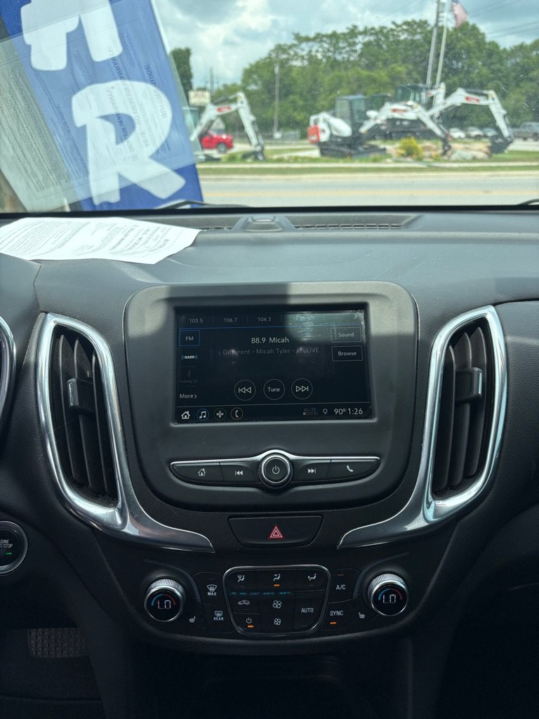 Used 2019 Chevrolet Equinox LT FWD image 17