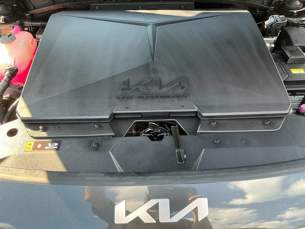 Used 2024 Kia Niro Wind FWD image 9