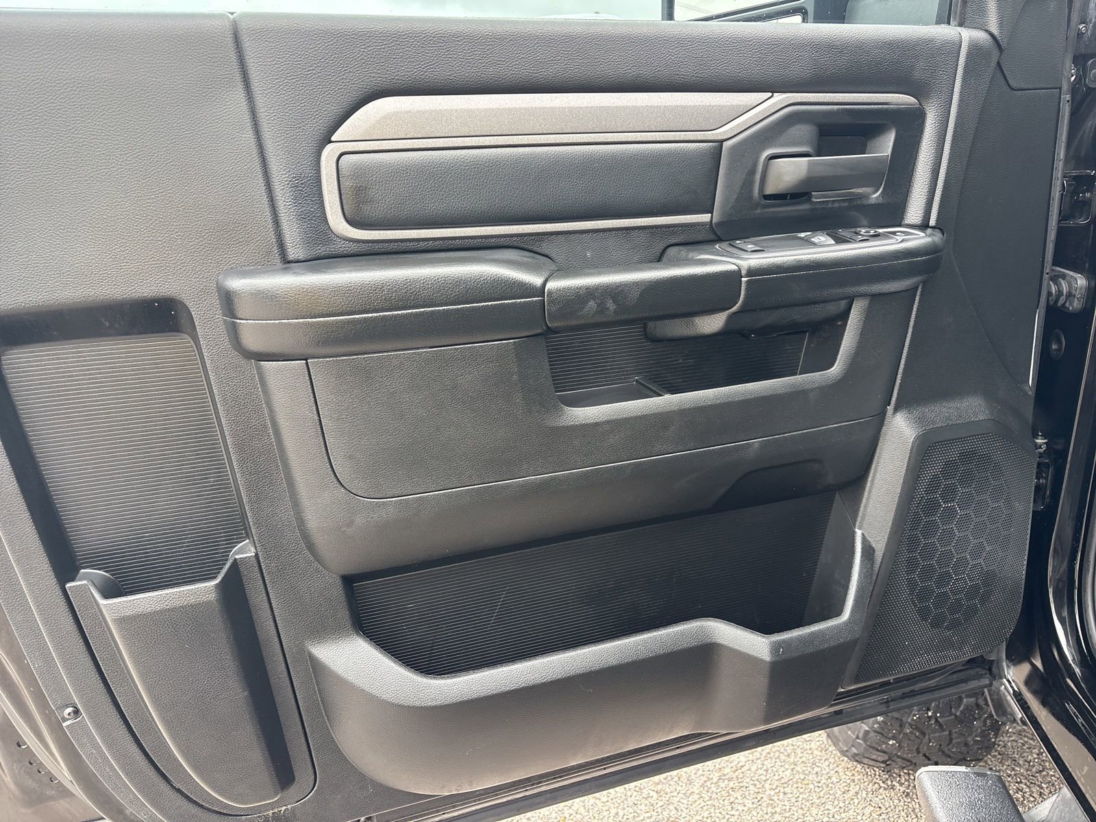 Used 2024 RAM 3500 Tradesman image 10