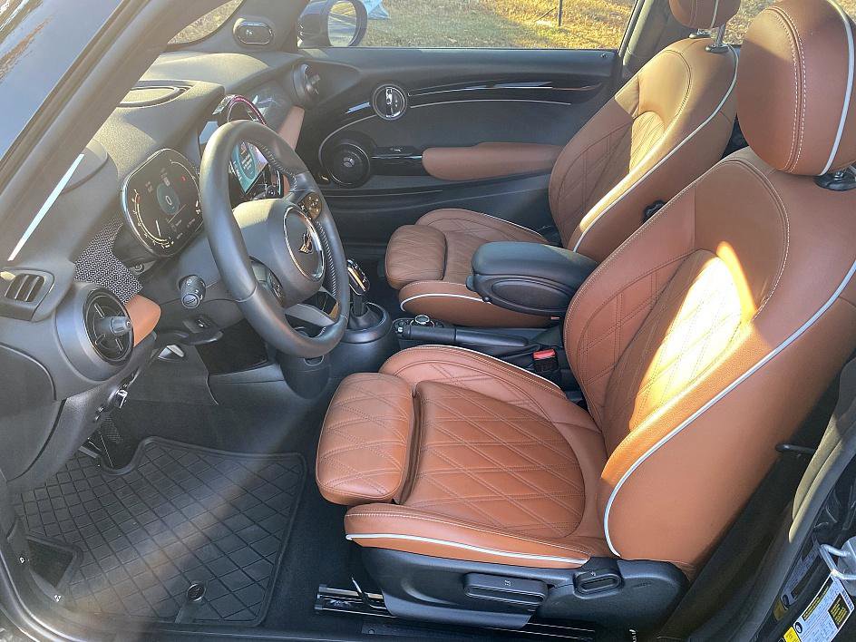 Used 2023 MINI Cooper S image 10