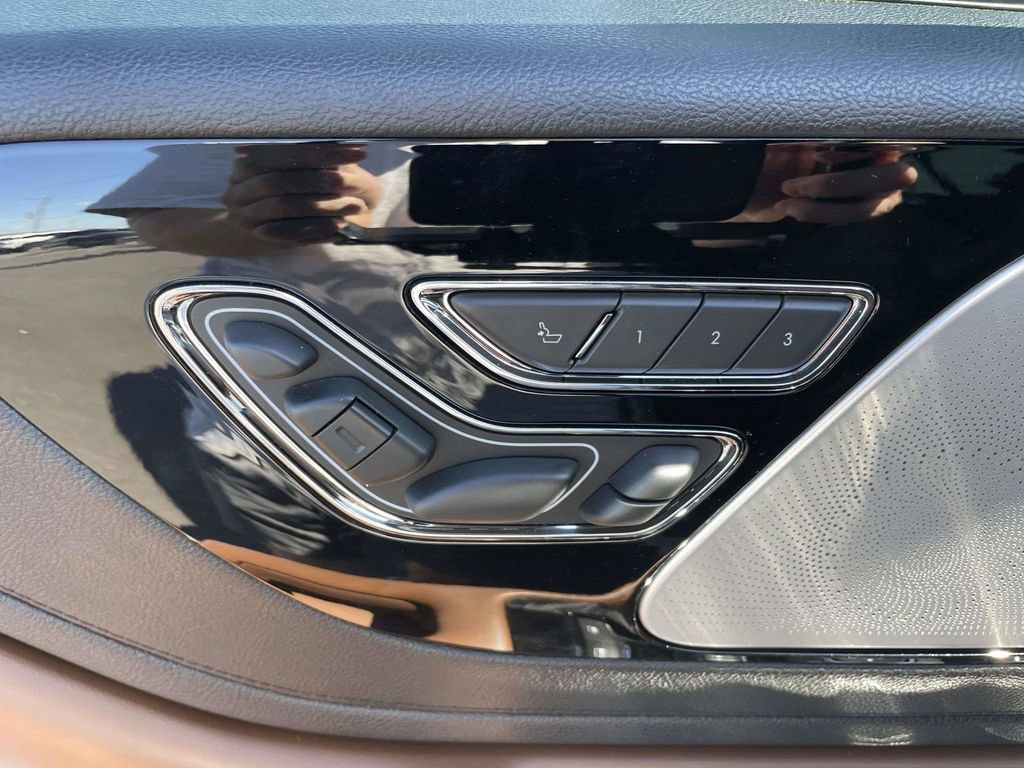 Used 2021 Lincoln Aviator Reserve w/ Equipment Group 201A AWD/4WD image 14