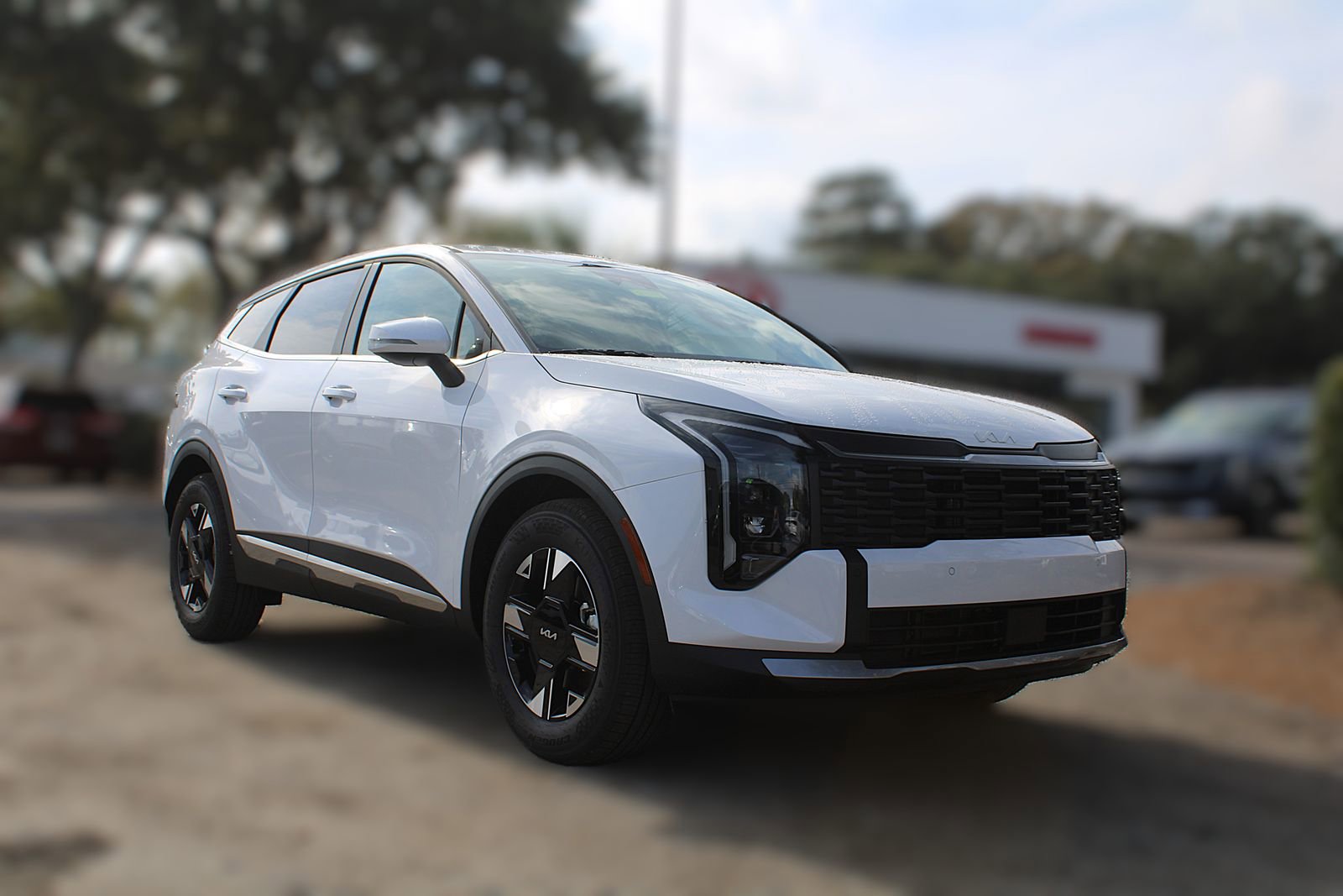 New 2026 Kia Sportage LX FWD image 3