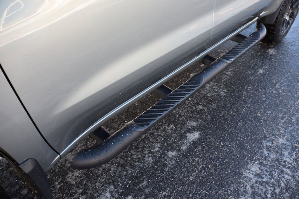 Used 2024 Chevrolet Silverado 1500 Custom Trail Boss w/ LPO, Dark Essentials Package image 10