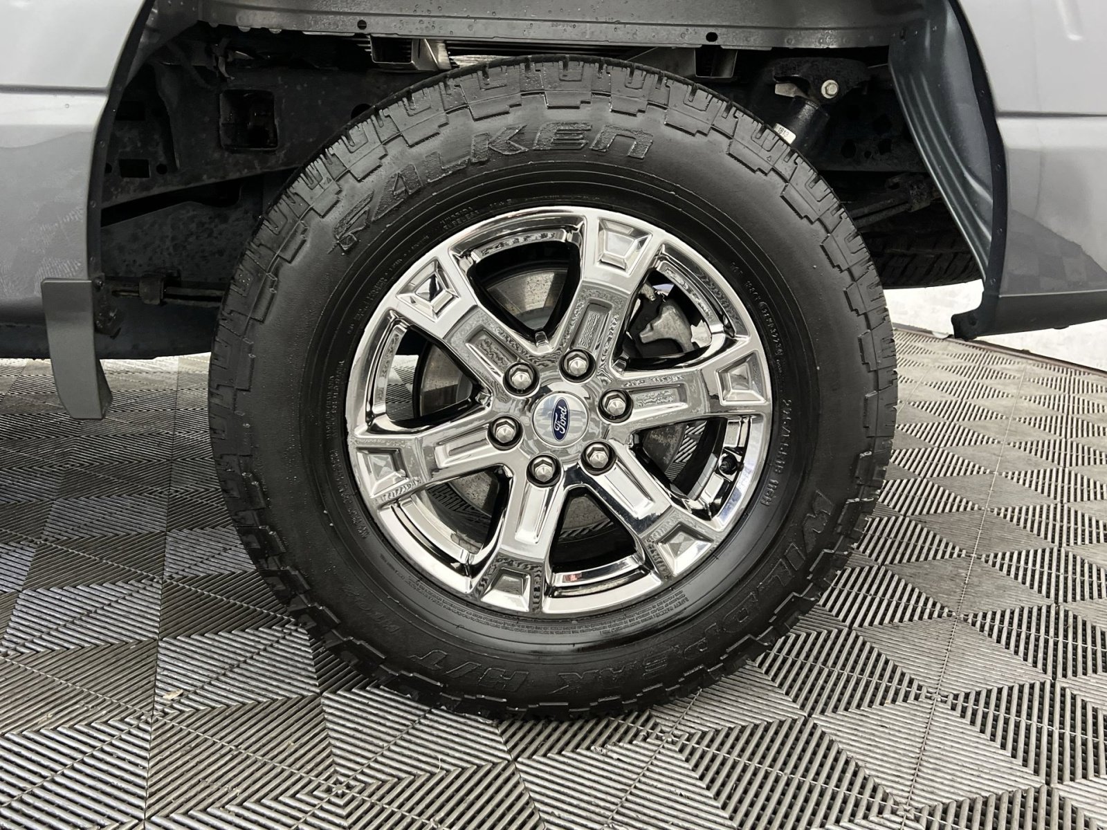 Used 2021 Ford F150 XLT w/ Equipment Group 302A High image 12