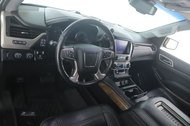 Used 2018 GMC Yukon Denali w/ Denali Ultimate Package AWD/4WD image 18