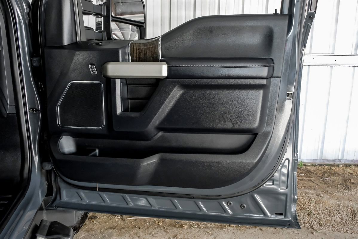 Used 2021 Ford F350 Lariat w/ Lariat Ultimate Package AWD/4WD image 46