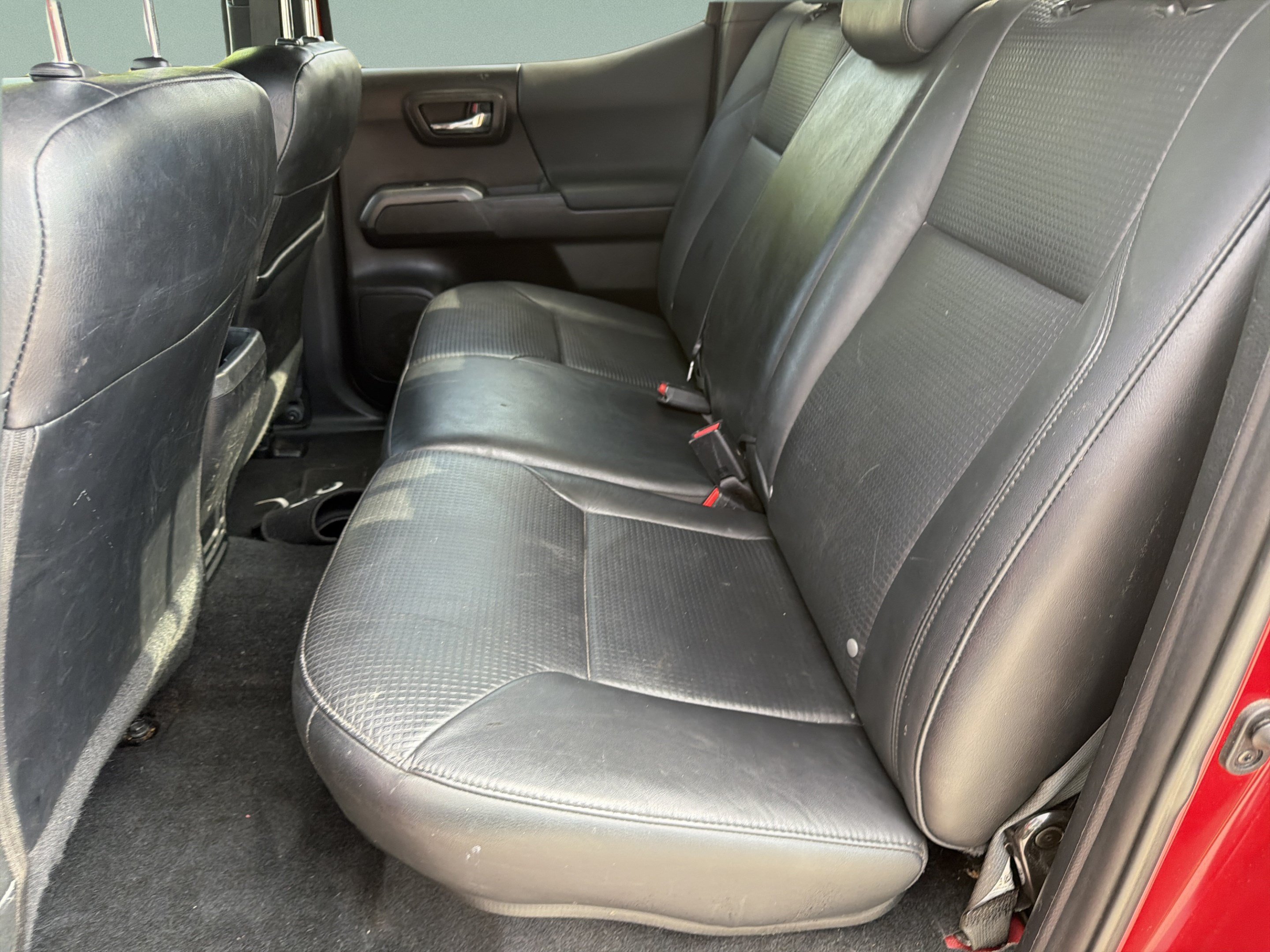 Used 2022 Toyota Tacoma TRD Sport w/ TRD Premium Sport Package RWD image 28