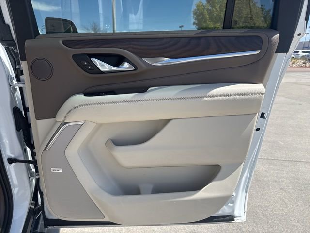 Used 2023 GMC Yukon XL Denali image 13