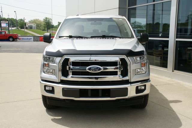 Used 2017 Ford F150 XLT AWD/4WD image 6
