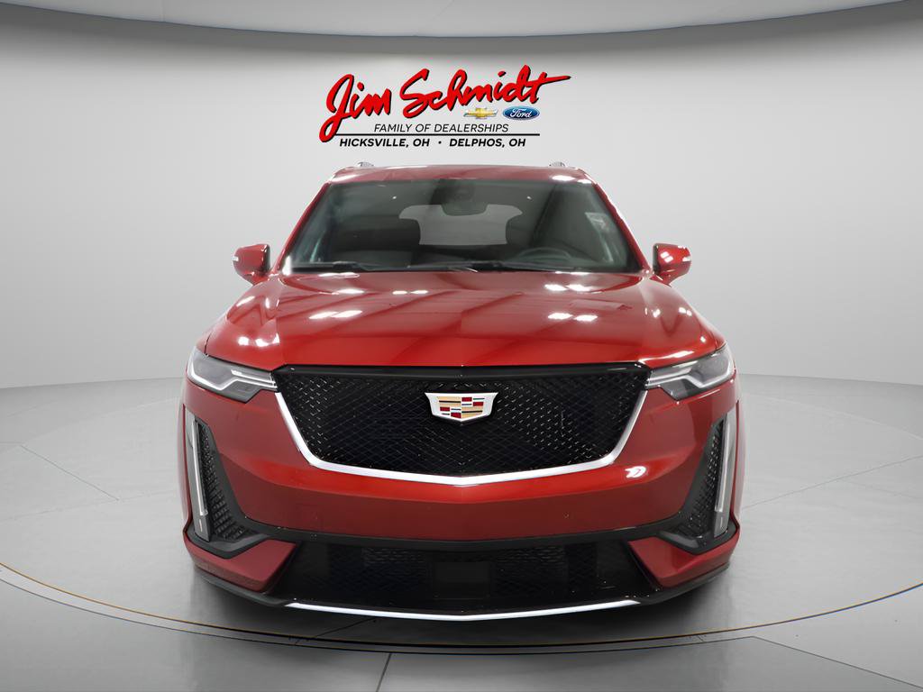Used 2024 Cadillac XT6 Sport w/ Technology Package AWD/4WD image 3