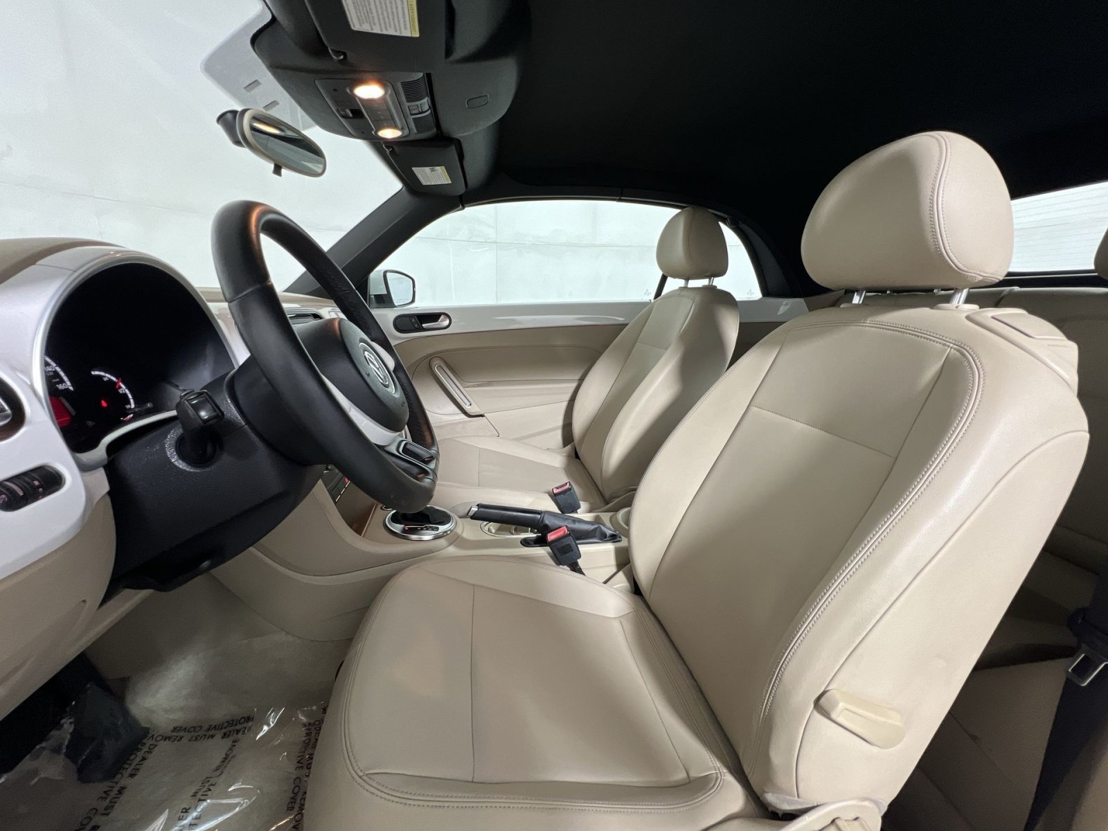 Used 2013 Volkswagen Beetle 2.5 FWD image 13