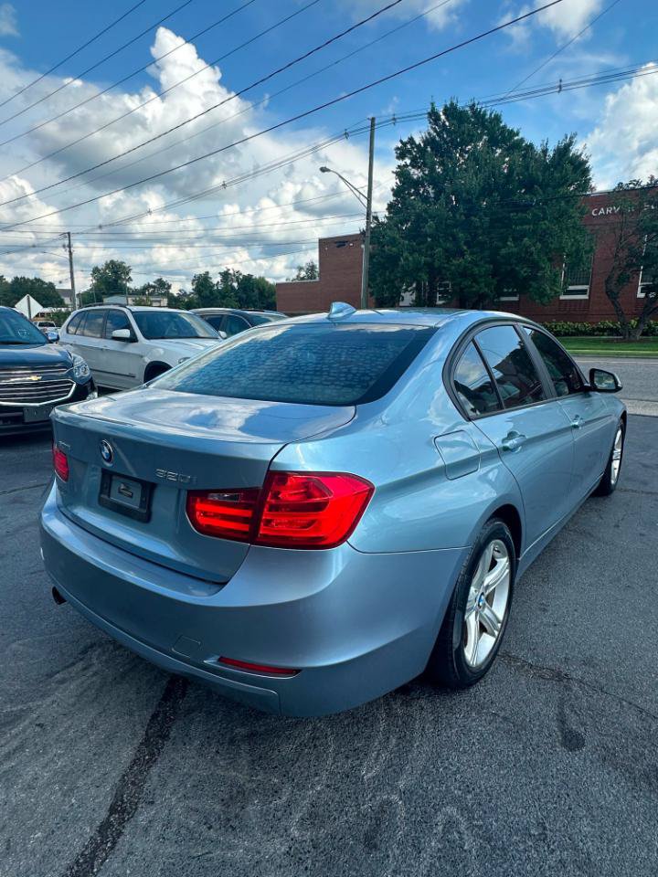 Used 2015 BMW 320i xDrive Sedan AWD/4WD image 6