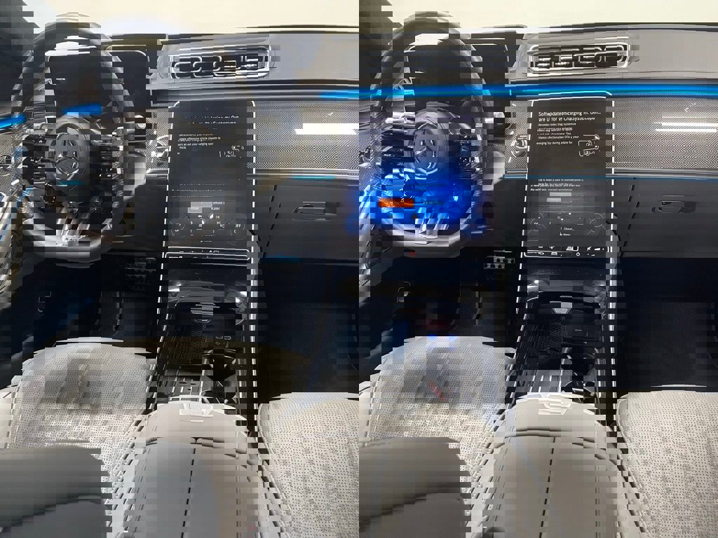 Used 2024 Mercedes-Benz S 63 AMG S image 29