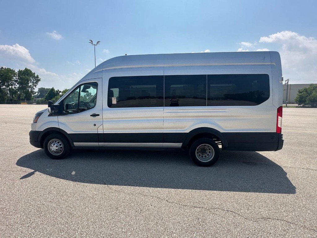 Used 2023 Ford Transit 350 XL AWD/4WD image 4