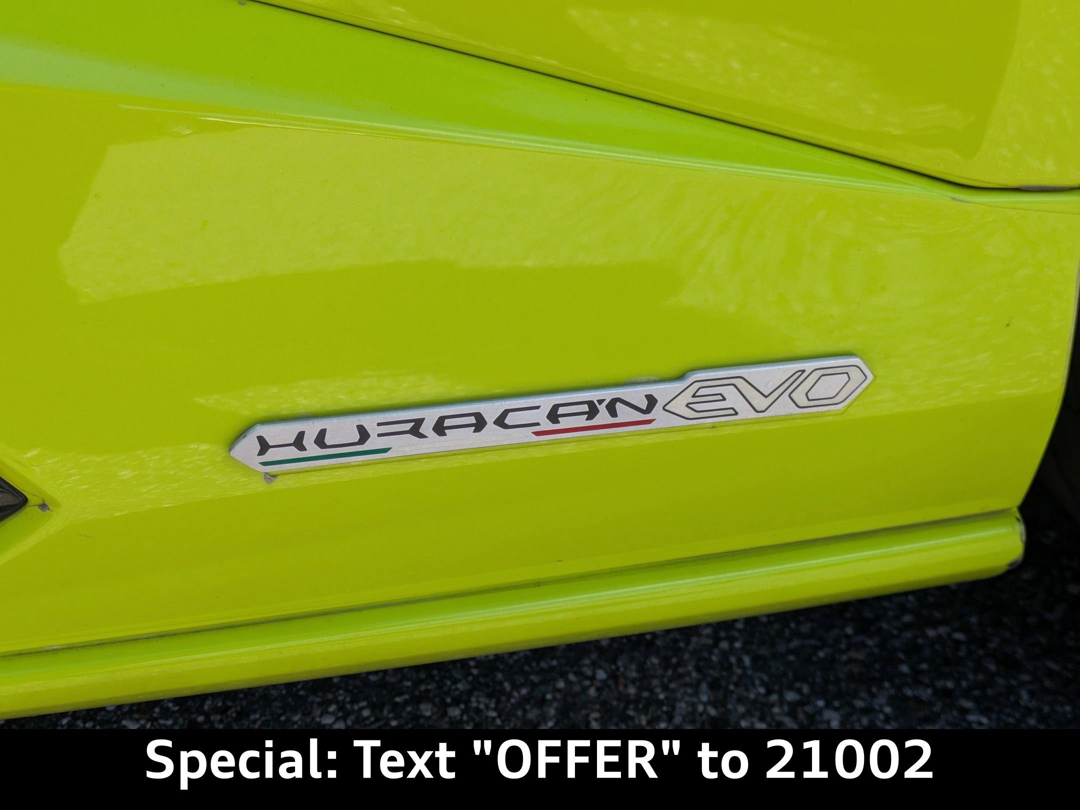 Used 2020 Lamborghini Huracan EVO image 17